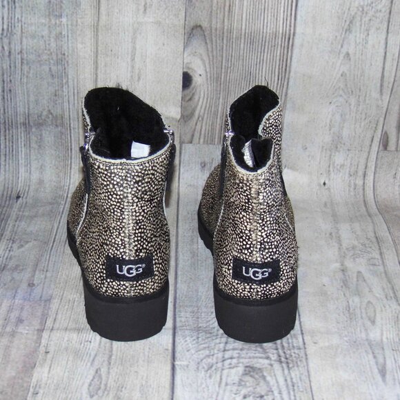 UGG Shala Genuine Calf Hair Exotic Black Dotted Booties Womens Size 7.5 - Picture 5 of 8